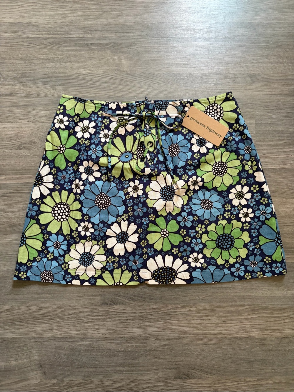 NWT Princess Highway Blue & Green Floral Mini Skirt